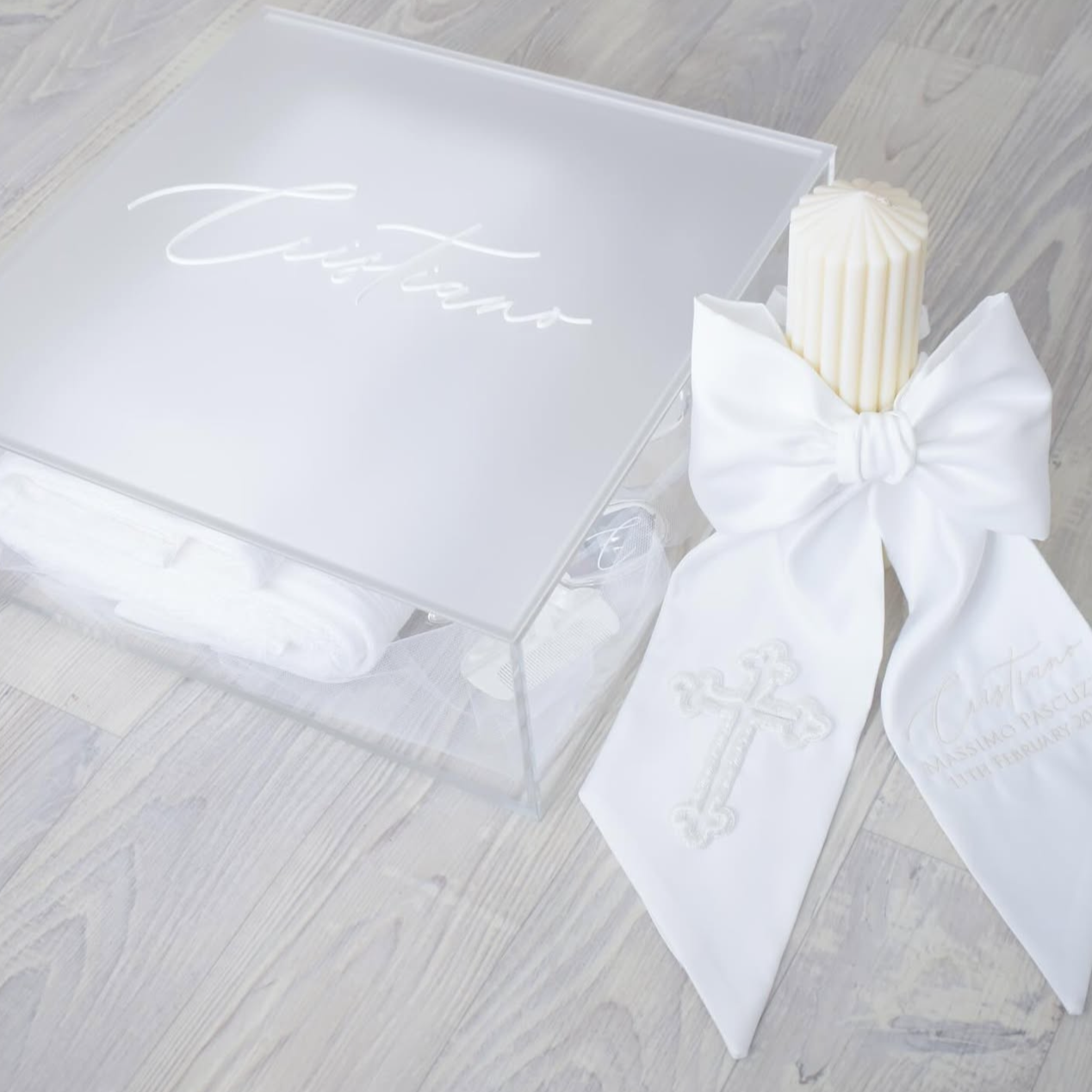 Square Acrylic Box with Acrylic