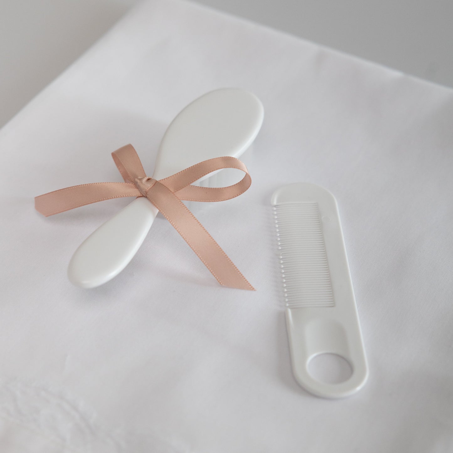 White Brush Set